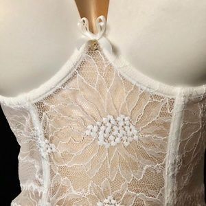 Корсет Chantelle р-р 70B
