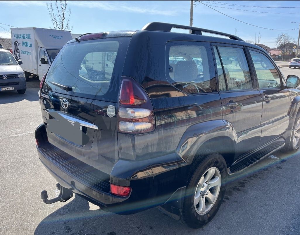 Toyota Land Cruiser j120 2007