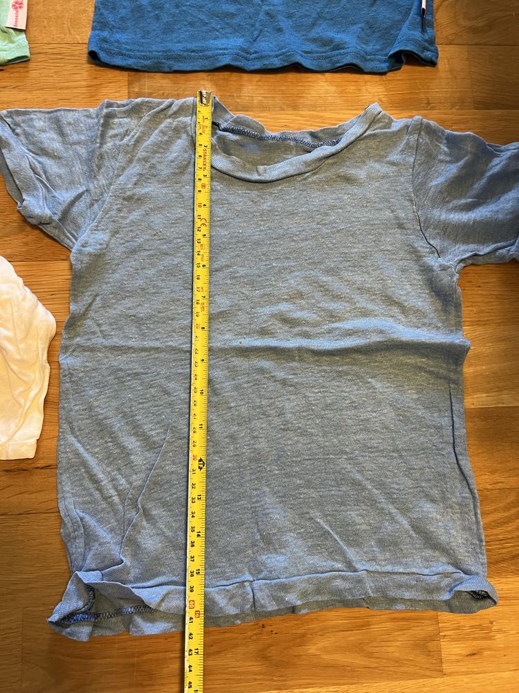 Lot tricouri de in + 1 bluza bumbac fin - 2/3 ani
