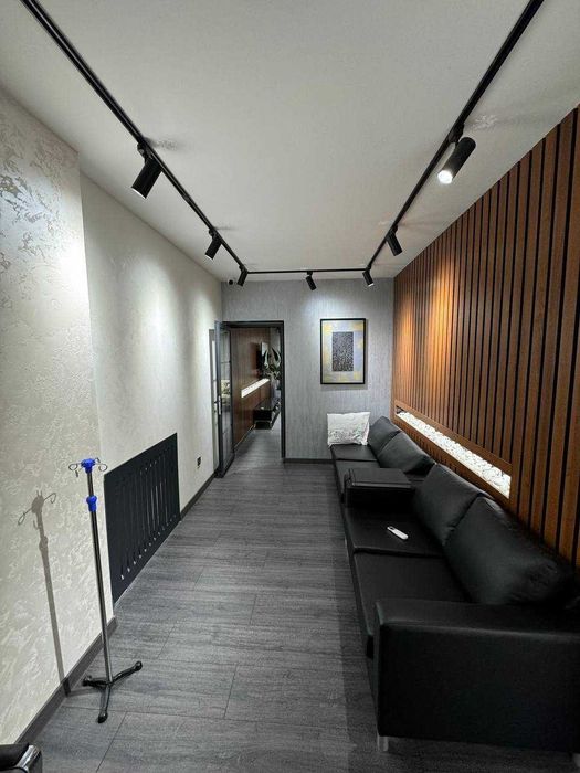 Сдается в аренду офис цокольный этаж на ц-1 70м2 3 комнаты