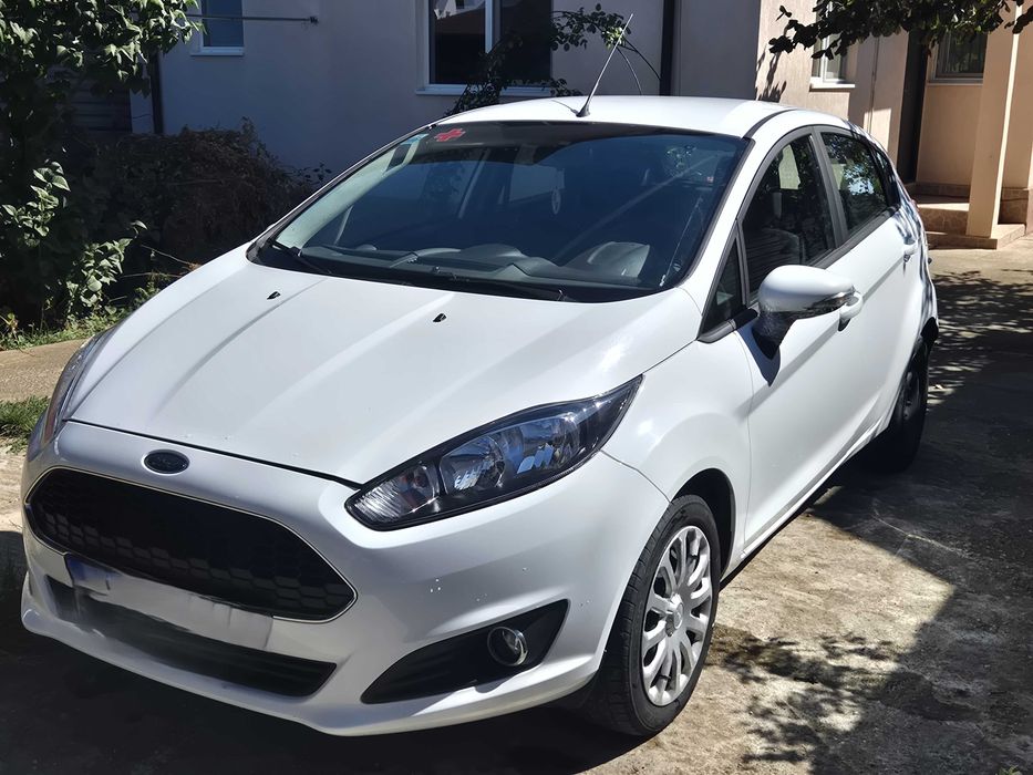 Ford Fiesta 2017 Alb Diesel 154.800 km