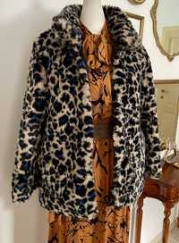 Jacheta blana artificiala, print leopard, marimea 11-12 ani