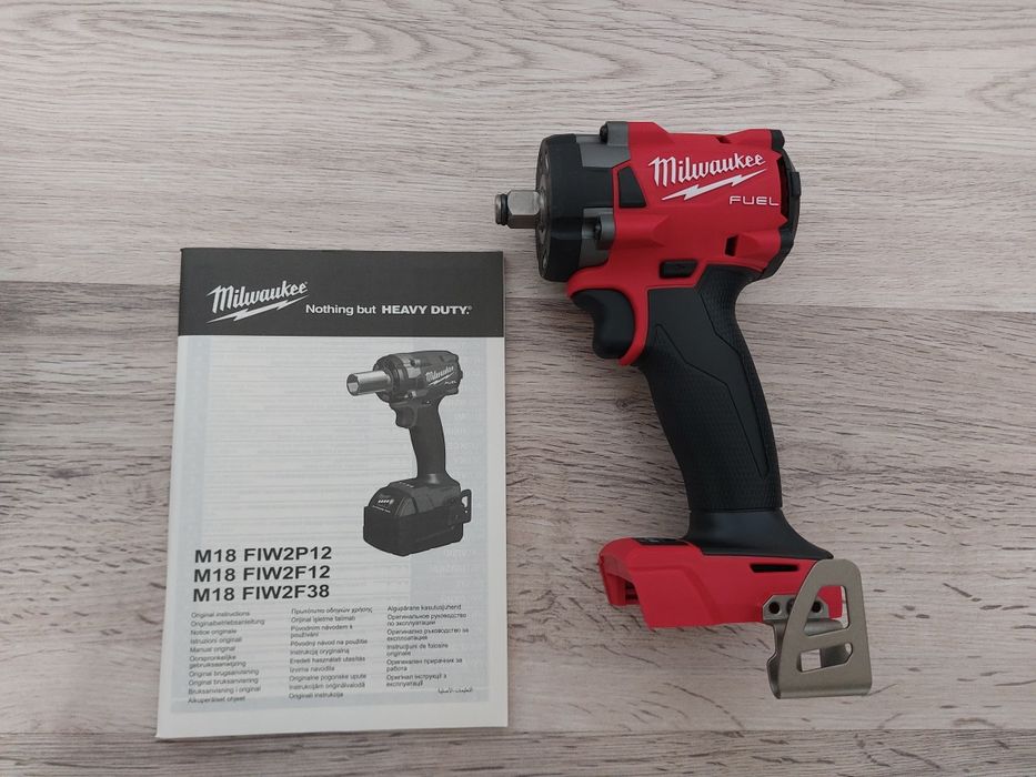 Pistol impact mic milwaukee M18 FIW2F12, 350 nm, nou