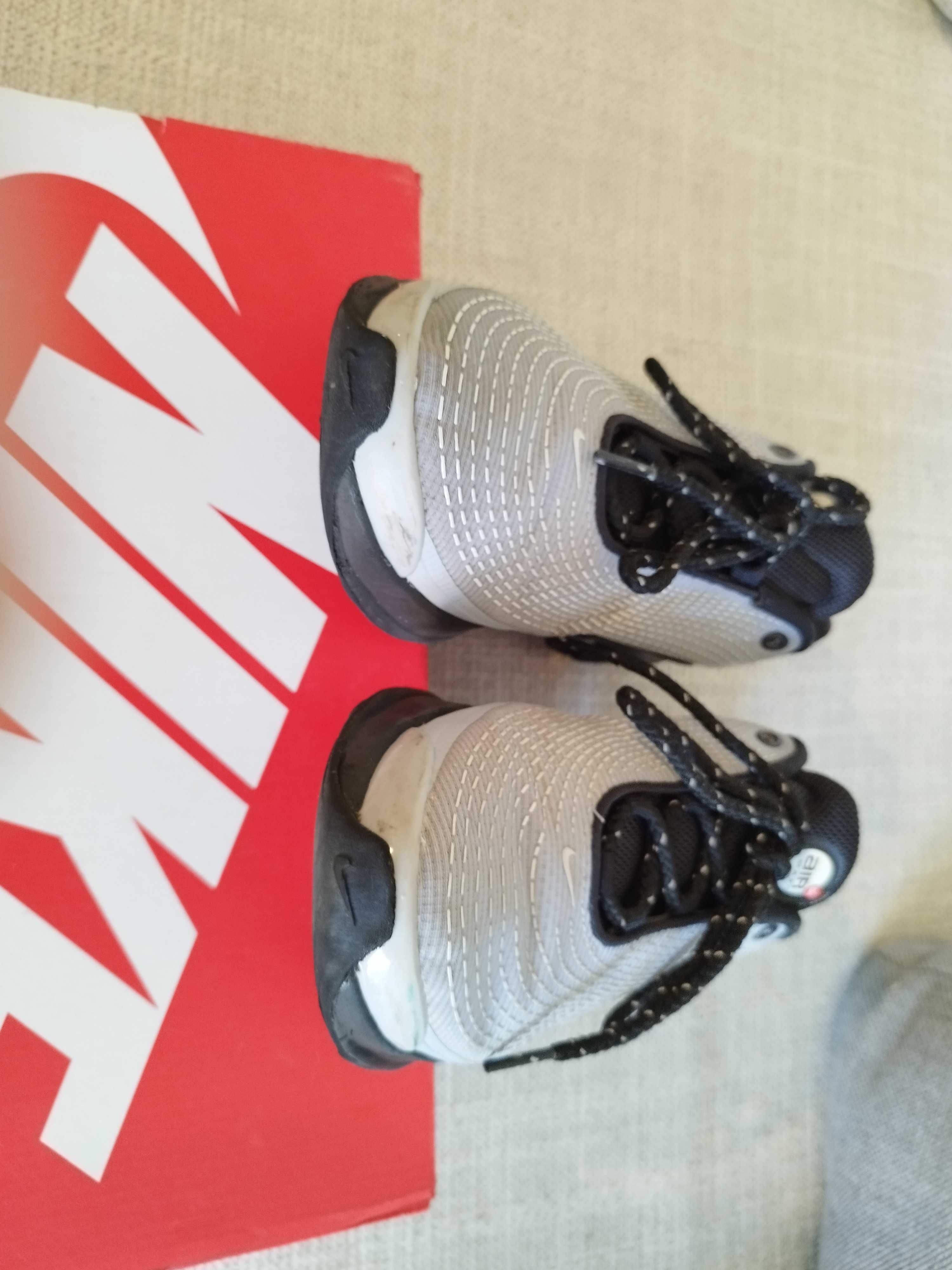 маратонки nike air, adidas 39