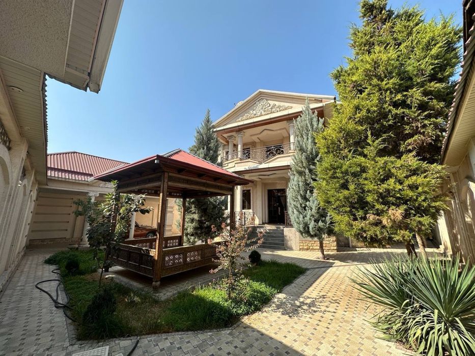 Ул.Миноршох евро дом 6комнат 3этажей 4.5соток 362кв.м срочно