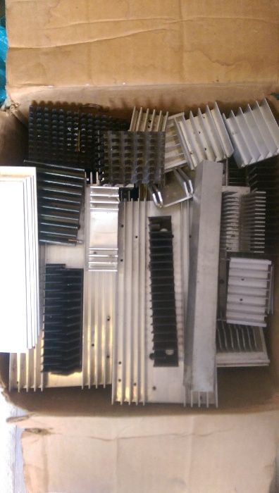 Radiatoare/racitoare/coolere aluminiu pt amplificator/statii/laptop