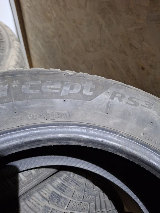 Set anvelope iarna 215/60 R16 Hankook