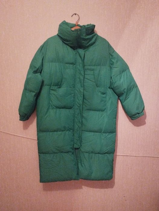 Продам пуховик женский зимний