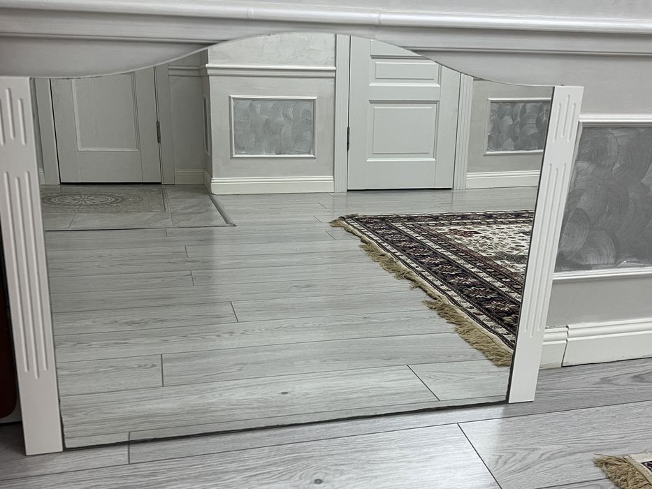 Пролам зеркало в хорошем состоянии