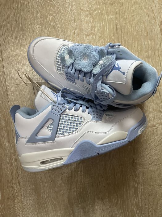 Jordan 4 forget me not