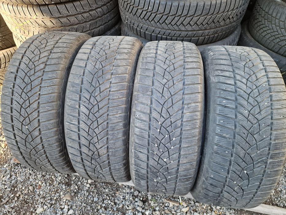 Anvelope 205/50R17 marca Goodyear, M +S, 6.5 mm