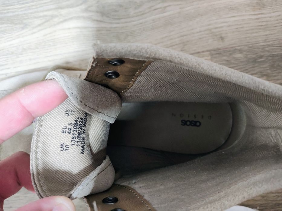 Ghete moc toe  piele intoarsa