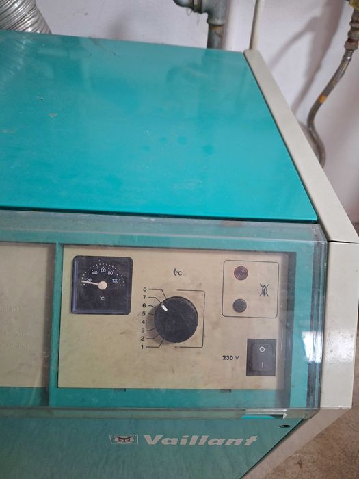 Vând centrala Vailand