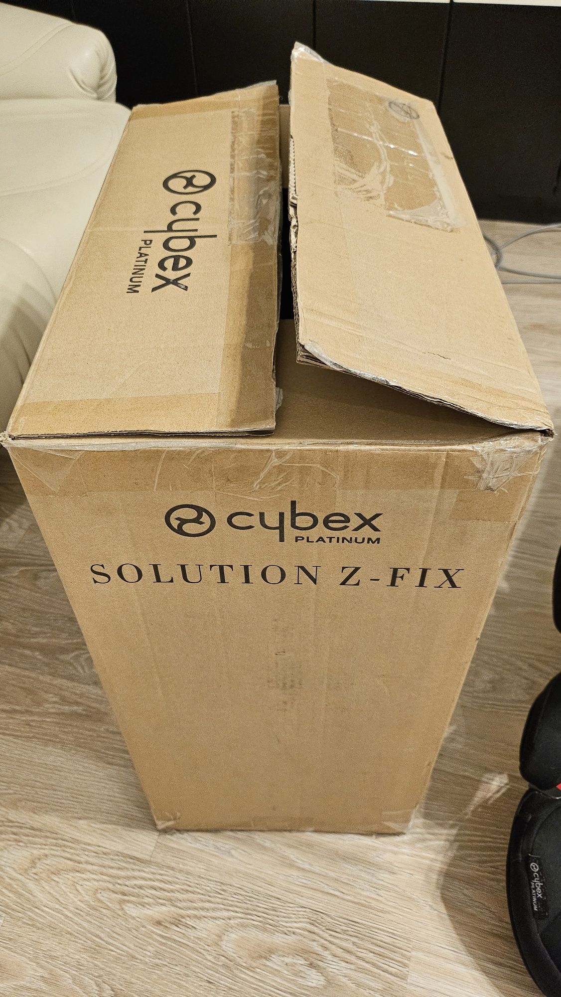 Столче за кола Cybex solution Z-FIX Plus PLATINUM