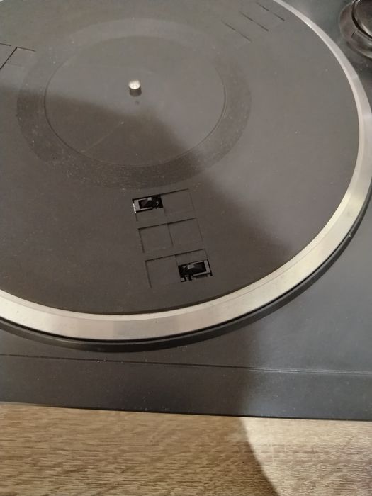 Грамофон KENWOOD KD 48F пълен автоматик.