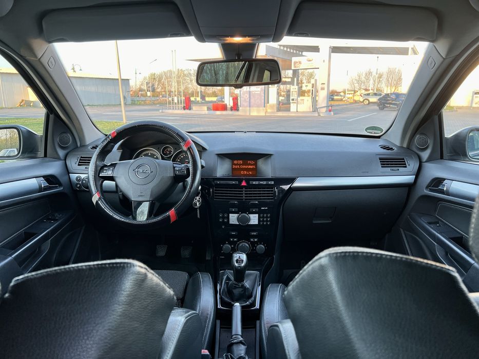 Opel Astra H / OPC/ Interior Recaro