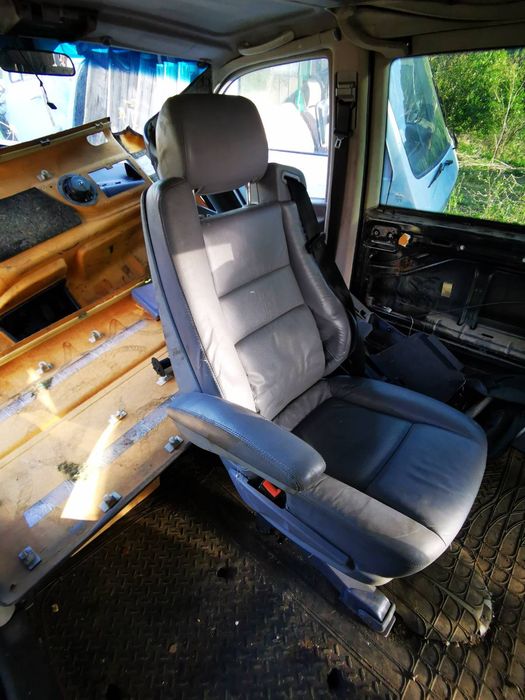 Седалки Mercedes Vito V class салон W638