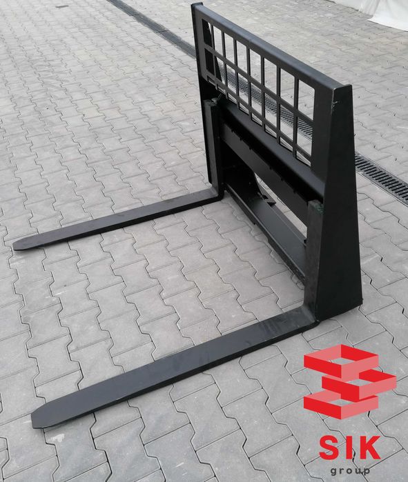 Masă și furci pentru miniîncărcătoare tip Bobcat – REDUCERI