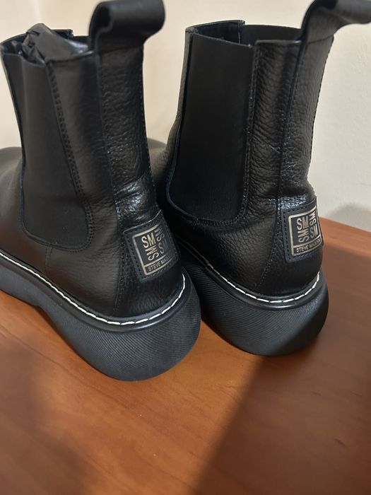 Боти естесвена кожа Steve Madden