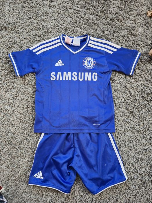Детски оригинален екип на Chelsea