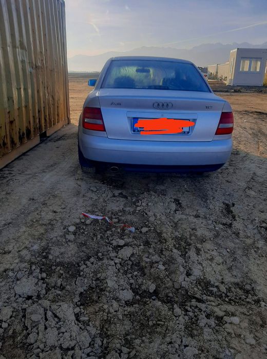 Vând Audi A4 b5 an 2000