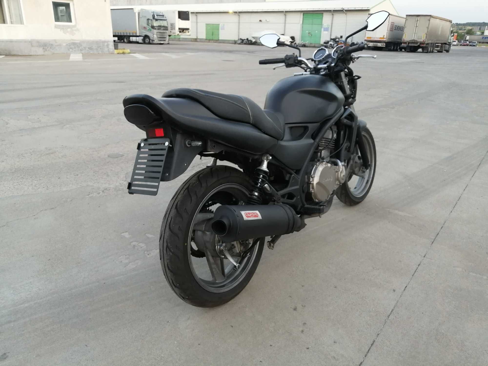 Мотор Kawasaki ER 5 Naked Bike - Street Fighter