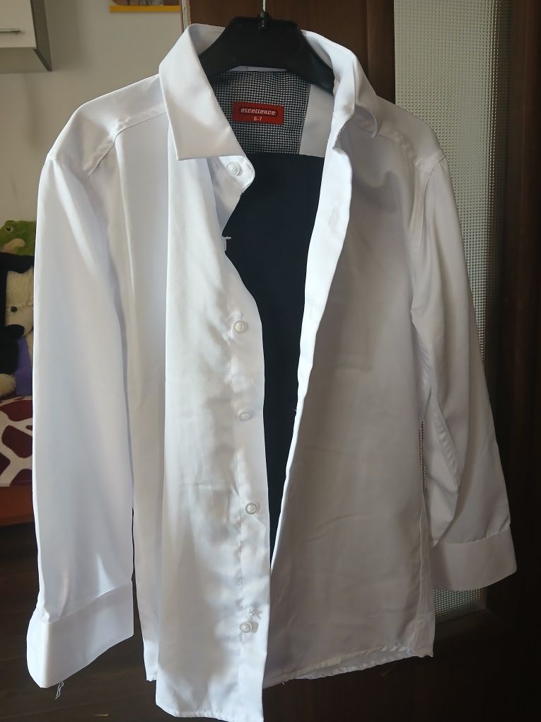 Bacau Costum baieti pentru vârstă 7-8 ani