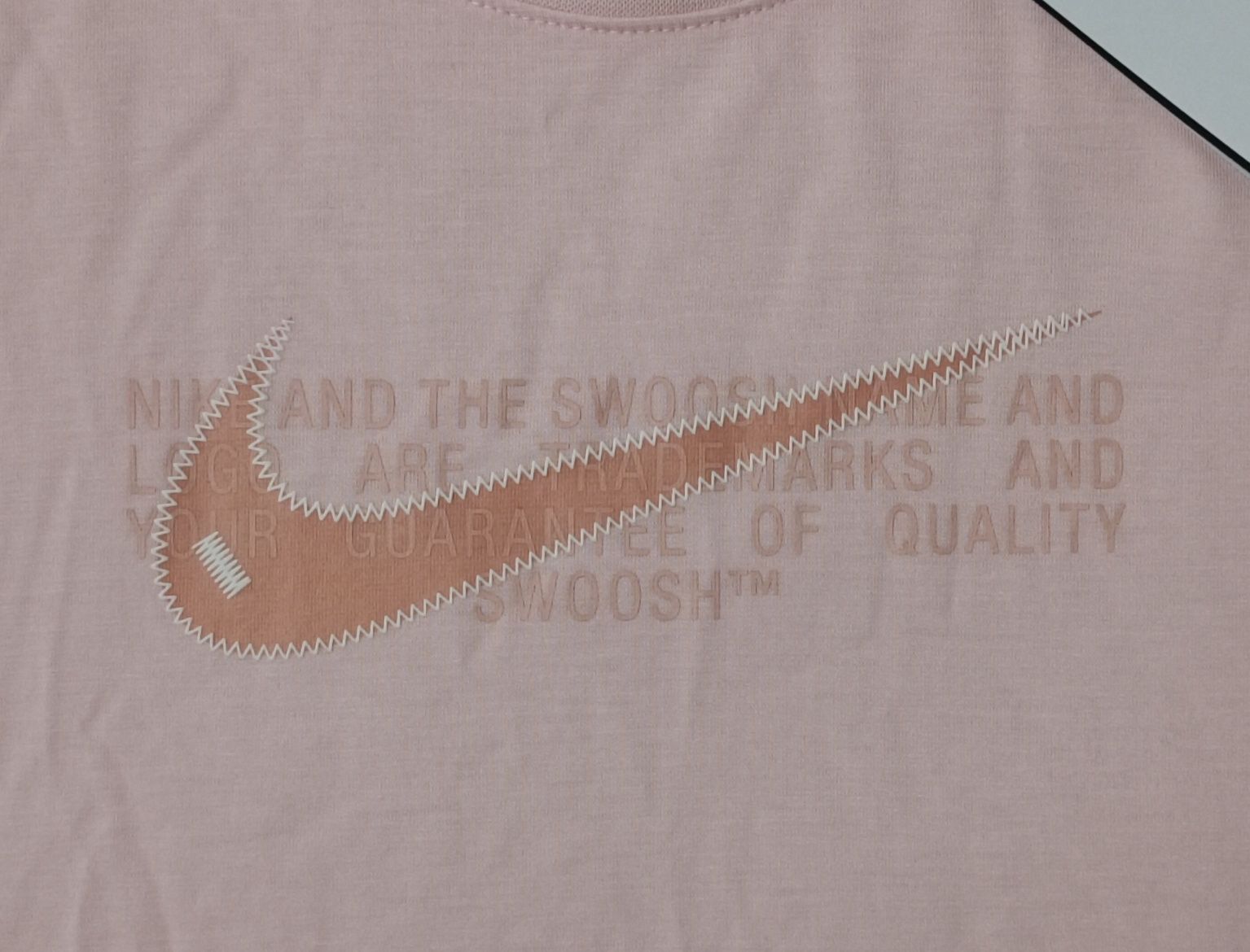 Nike Sportswear Swoosh Cropped Tee оригинална тениска L Найк спорт