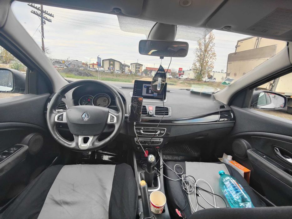 Renault Megane 1.5 dCi 90 cai - 2012