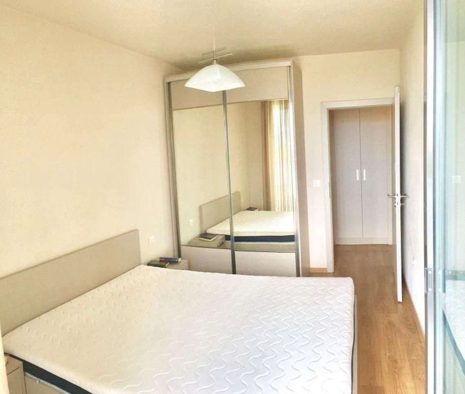 Дава се под наем Двустаен апартамент в София, Обеля 2 - 74 кв.м за 590 € - Снимка #3