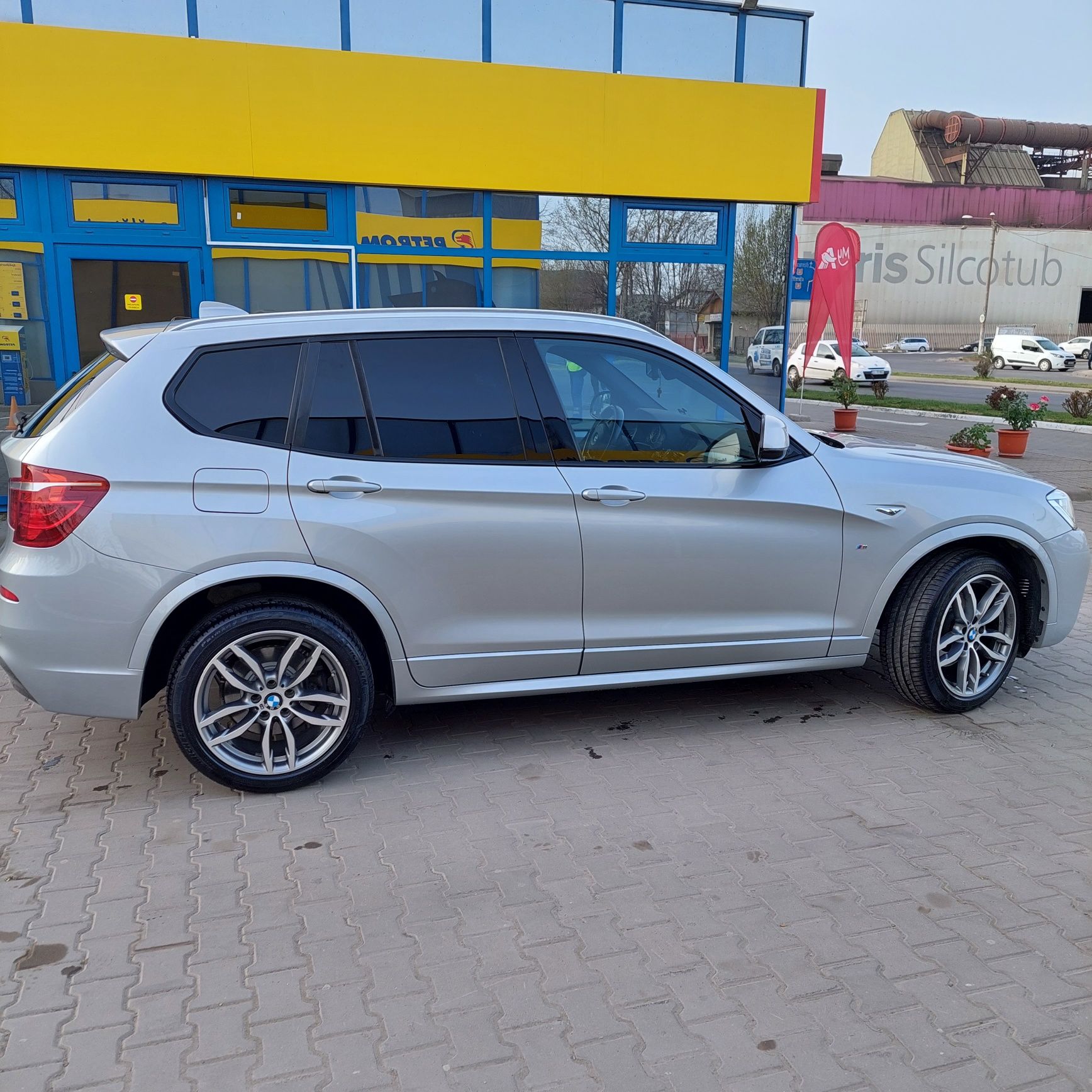 Bmw x3 pachet M interior exterior