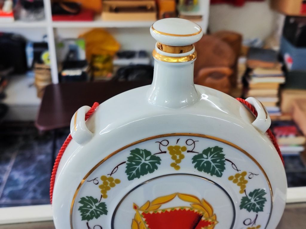 Порцеланова бъклица Hollohaza Унгария