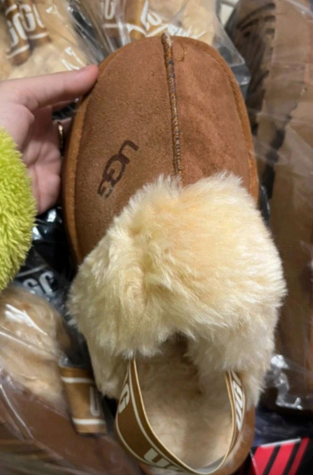 Papuci ugg de damă