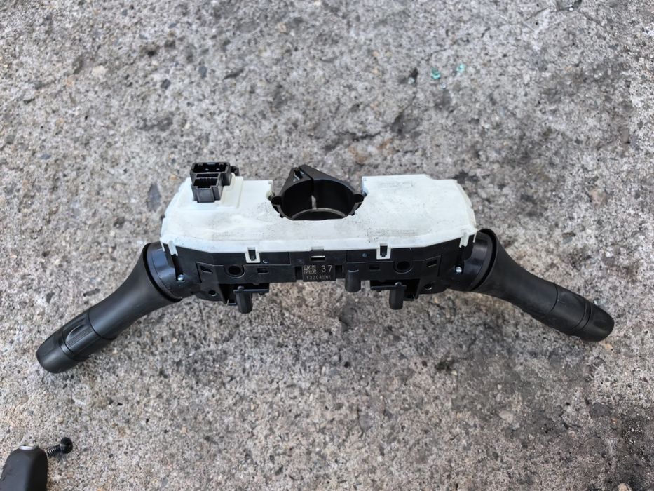 Лос чета за фарове и мигачи/чистачки за Nissan Qashqai j11