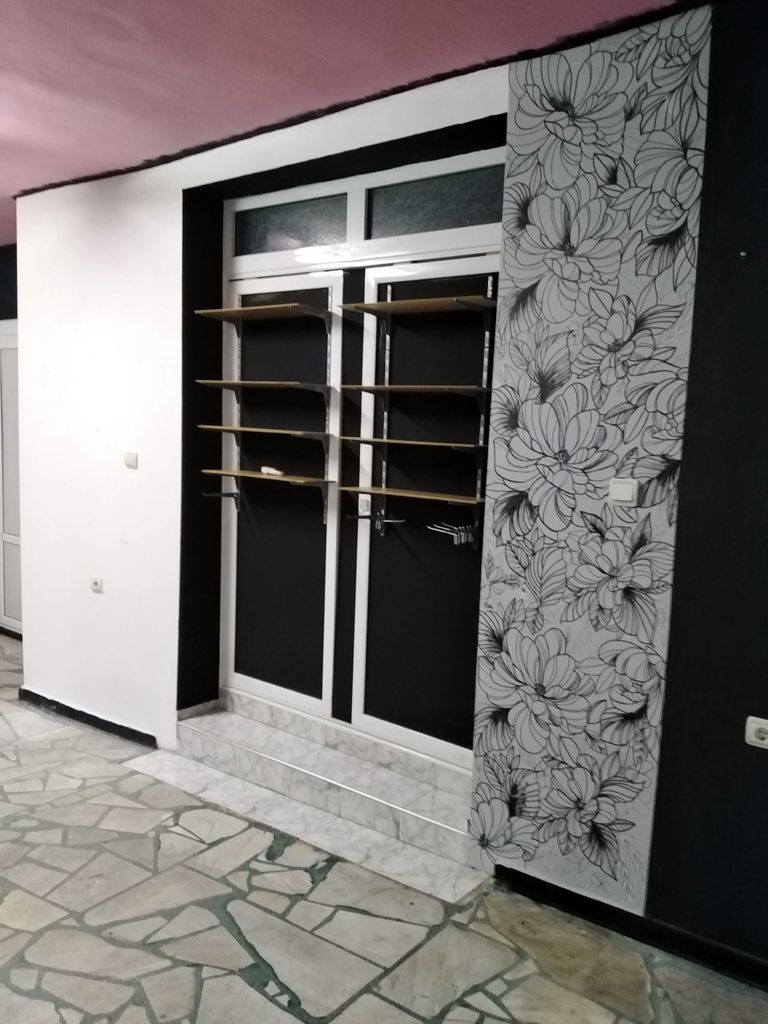 Дава се под наем Магазин в Стара Загора, Македонски - 21 кв.м за 142.8 € - Снимка #3