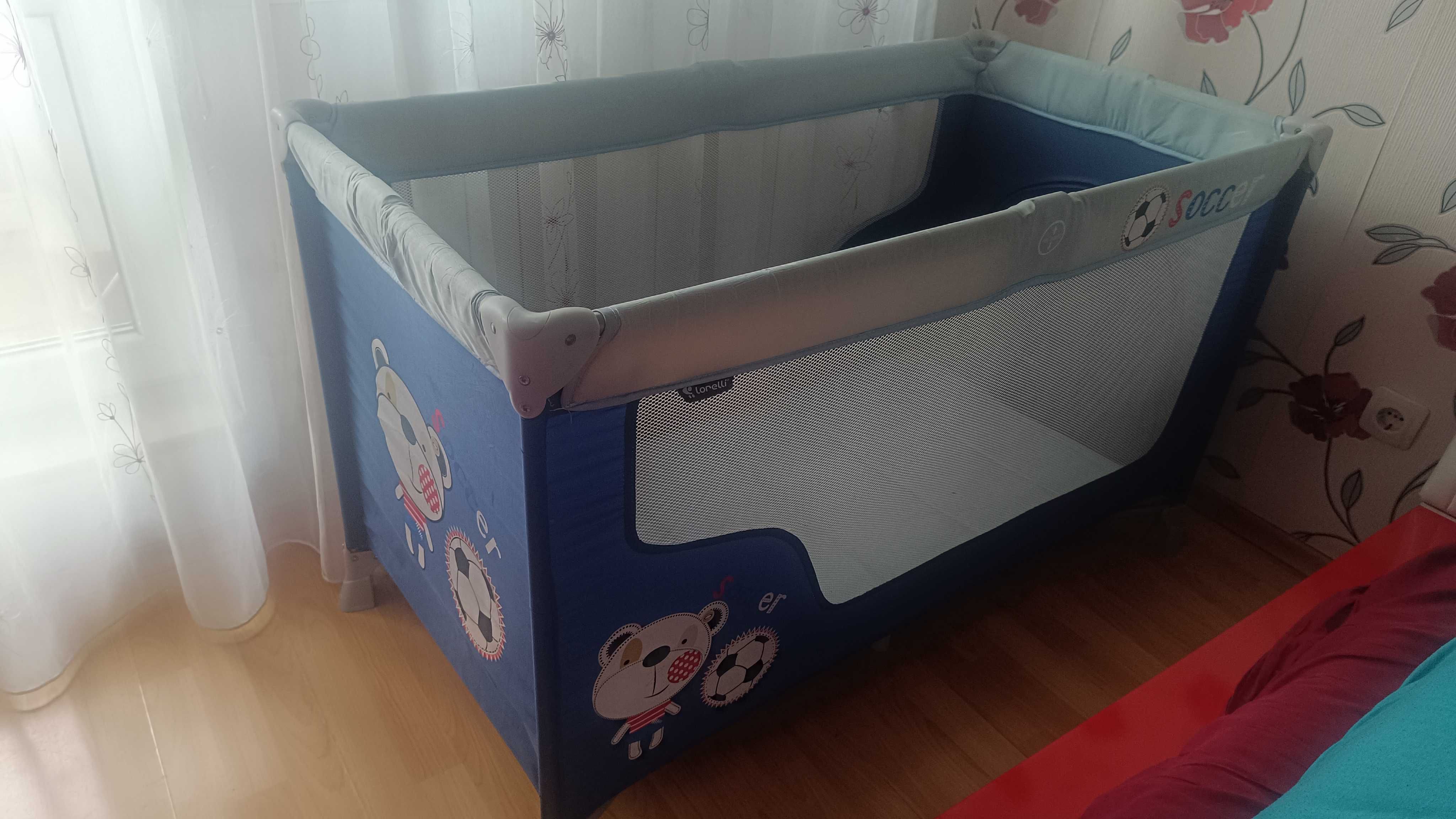 Детско легло Lorelli Dream плюс два матрака и вана. Подарък кошара .