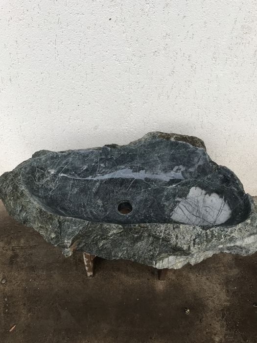 Chiuveta din piatra naturala