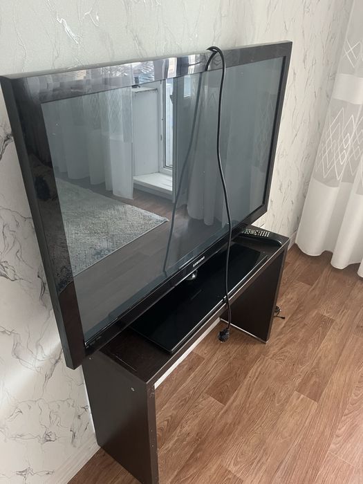 Продам телевизор