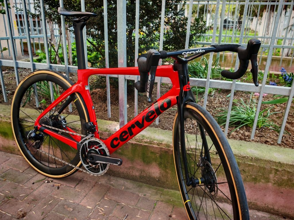 Bicicleta cursiera carbon Cervelo S5 Sram Red M/54 stare Foarte bună