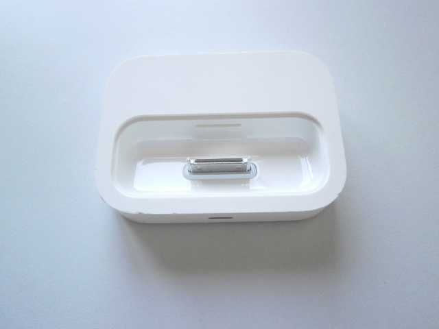 Док станция Apple
