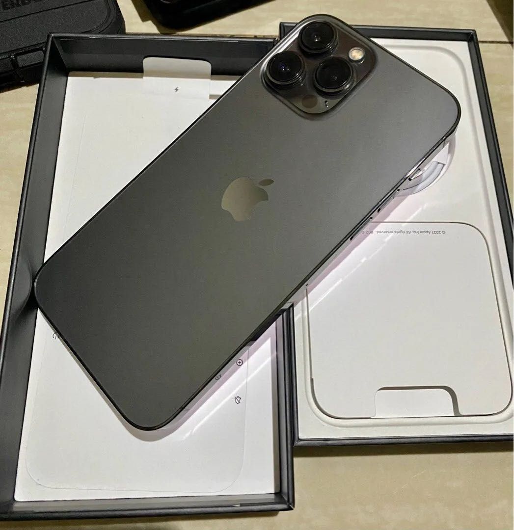 iPhone 13  pro max 128gb Graphite