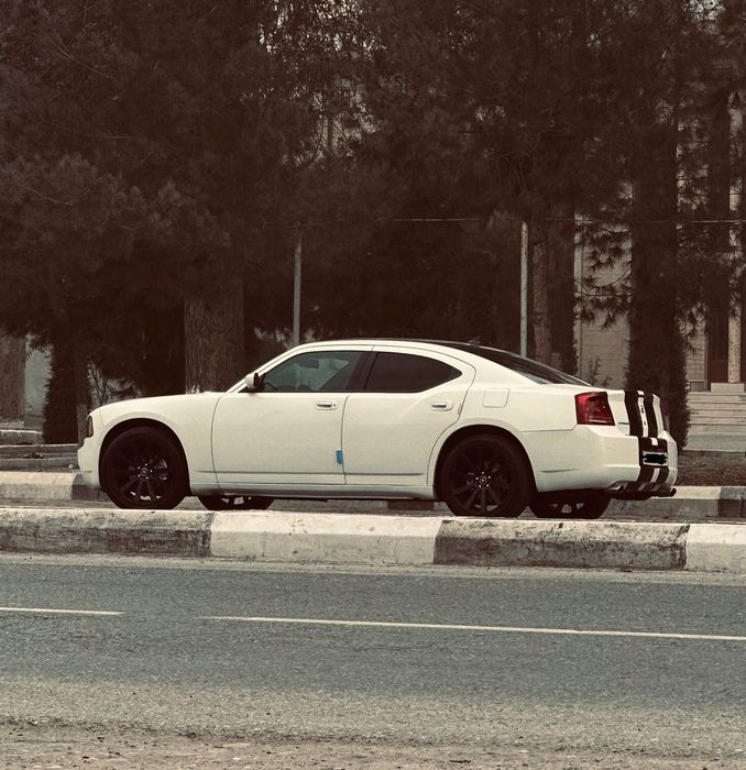 Dodge Charger 2007