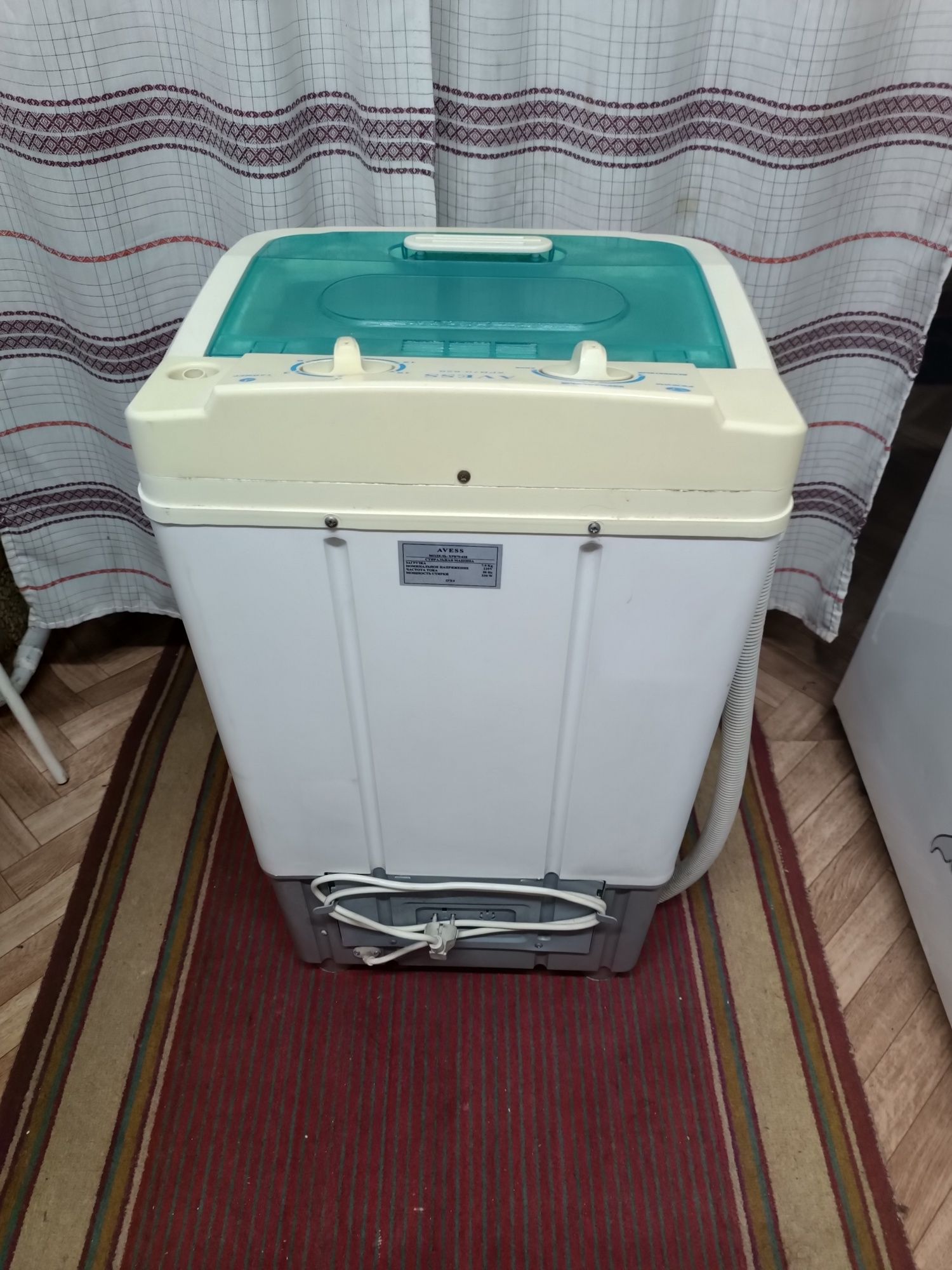 Машинка стиральная отличное состояние на 7 кг загрузки