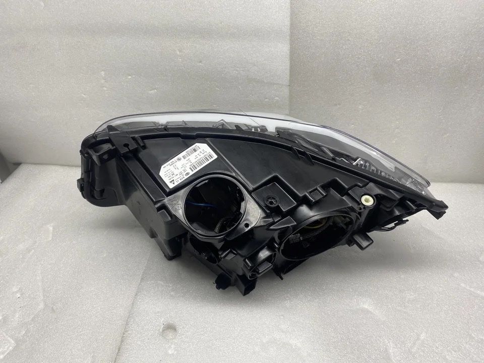 Far sticla bi xenon faruri stanga dreapta Hella Bmw Seria 5 F10 F11