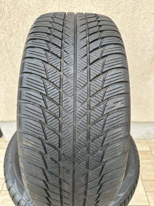 Set anvelope /cauciucuri iarna 225/50/18 Brigestone Blizzak RSC