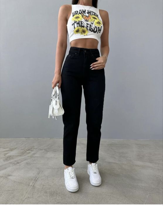 Джинсы  момс черные женские новые