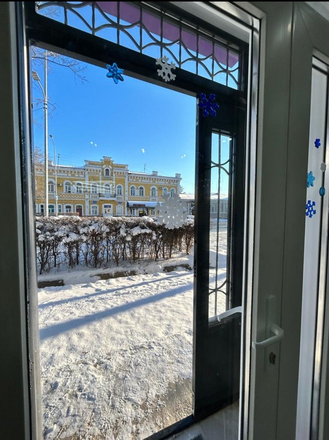 Сдается кабинет и кресла в салоне!