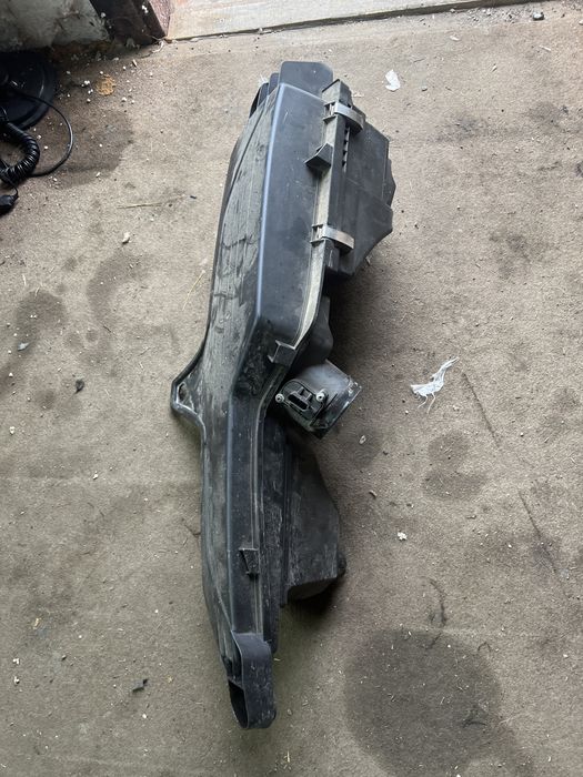 Carcasa filtru aer bmw seria 1 seria 3