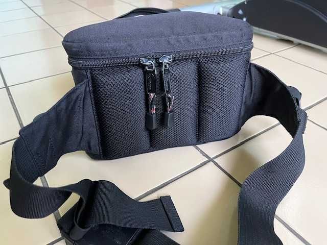 Lowepro чанта за фотоапарат + калъф/чантичка за обектив
