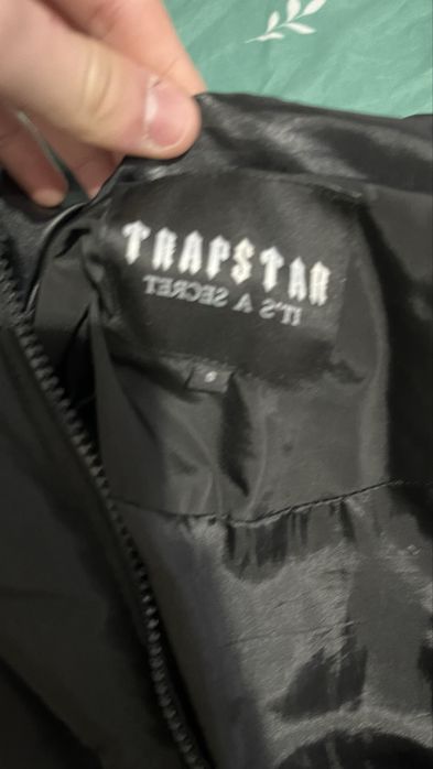 vand geaca iarna trapstar baieti